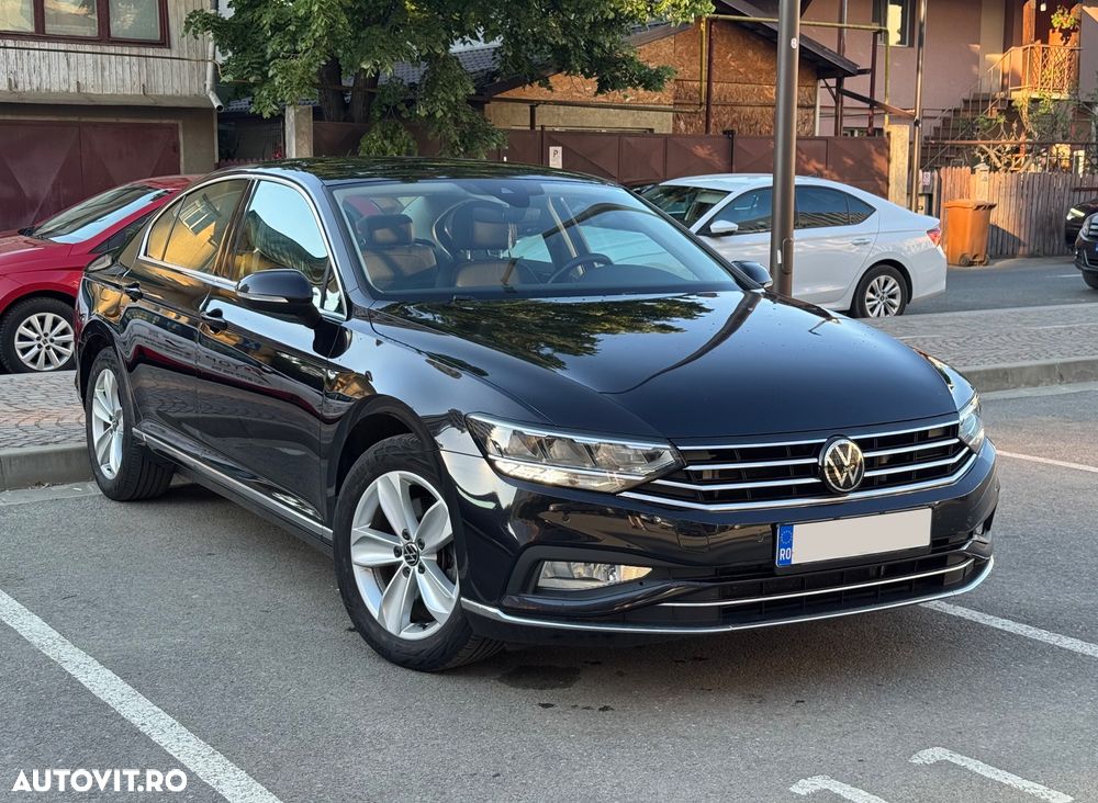 Volkswagen Passat 2.0 TDI DSG Highline - 1