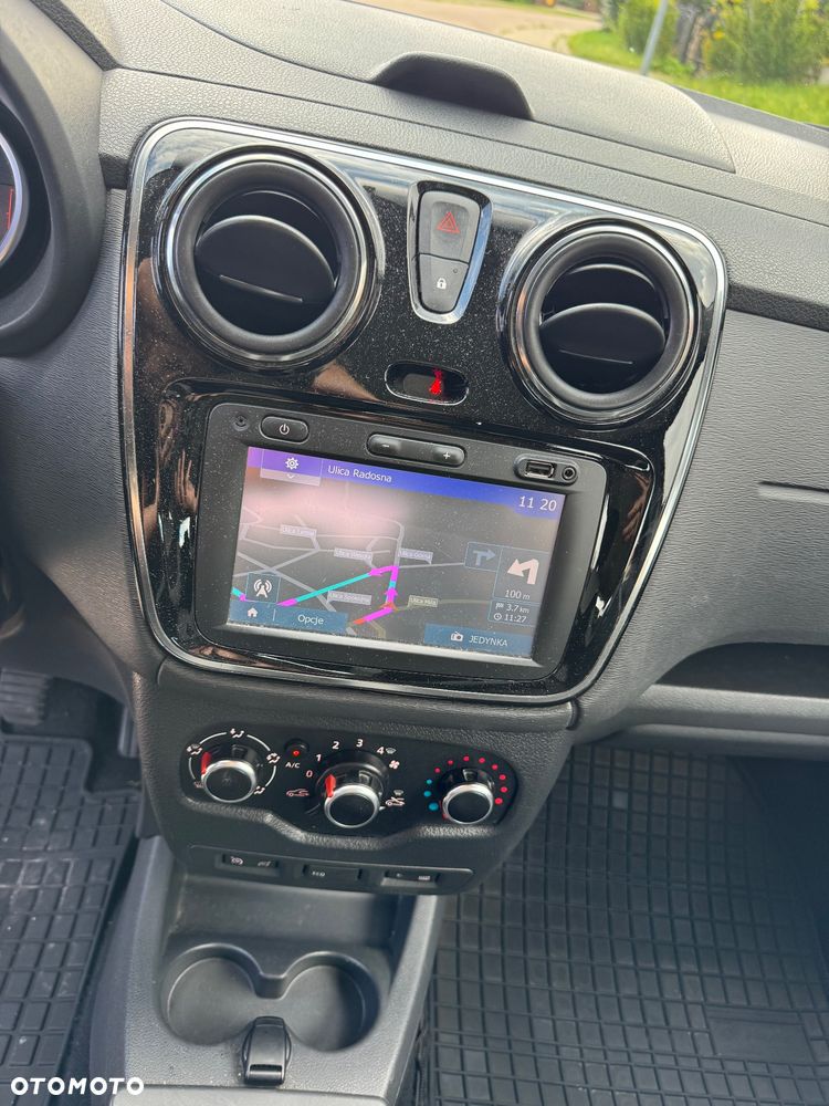 Dacia Lodgy dCi 110 Stepway Celebration - 27