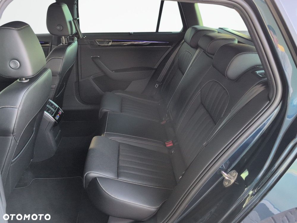 Skoda Superb 2.0 TDI SCR L&K DSG - 13