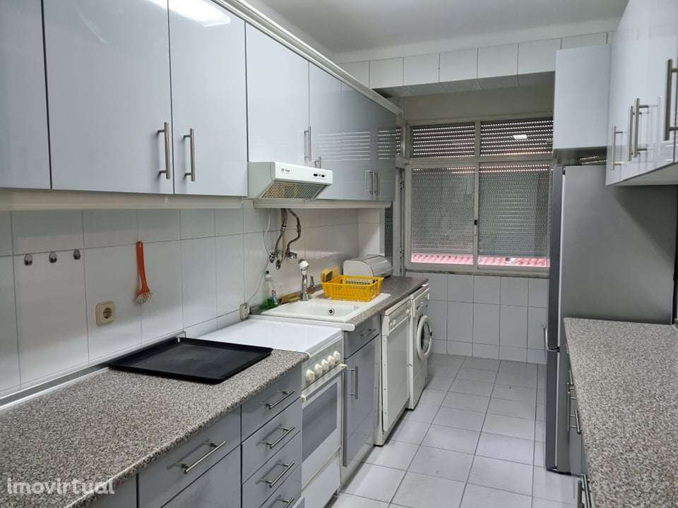 T2 no Centro da Parede - Cascais - Grande imagem: 2/14