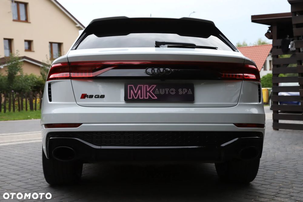 Audi RS Q8 - 4