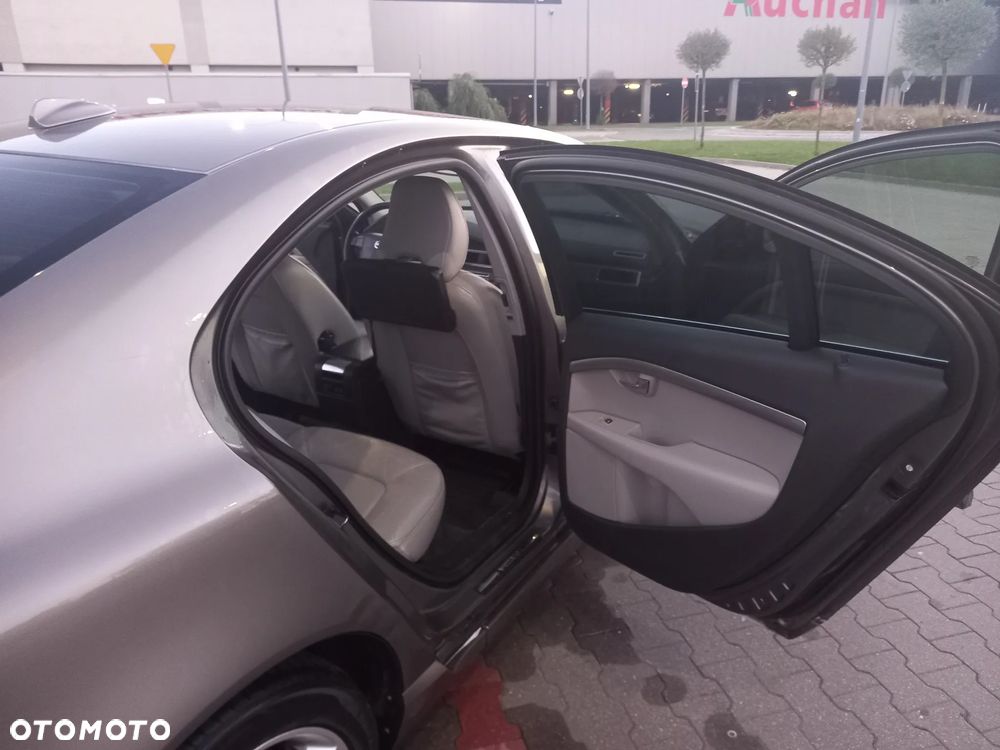 Volvo S80 - 22