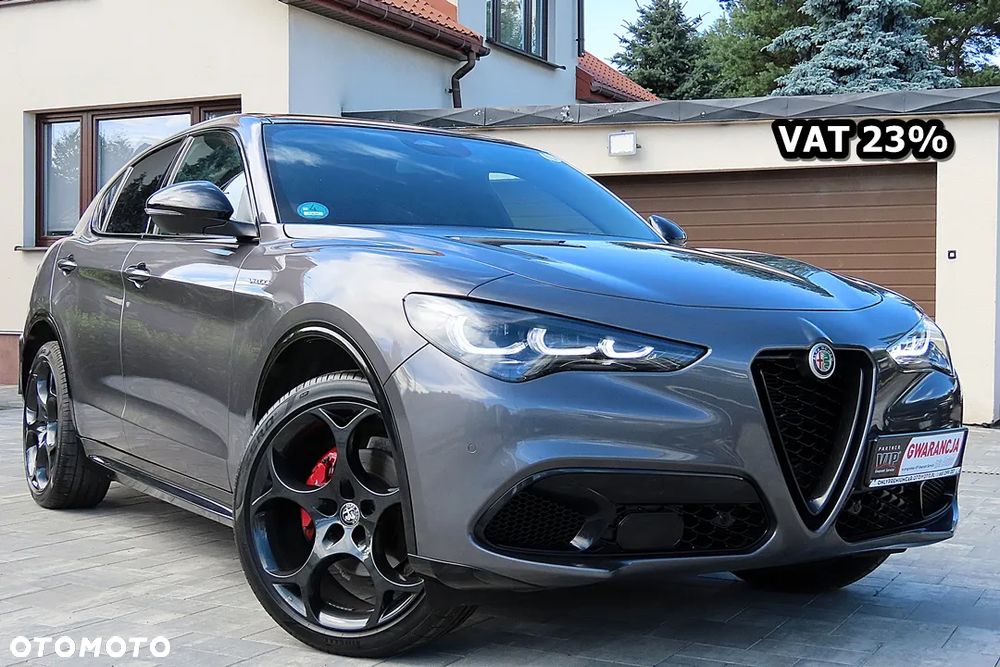 Alfa Romeo Stelvio 2.0 Turbo 16V AT8-Q4 Veloce - 4