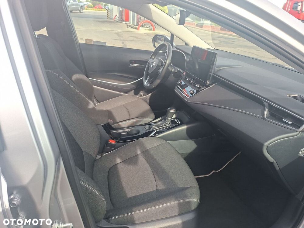 Toyota Corolla 1.8 Hybrid Comfort - 9