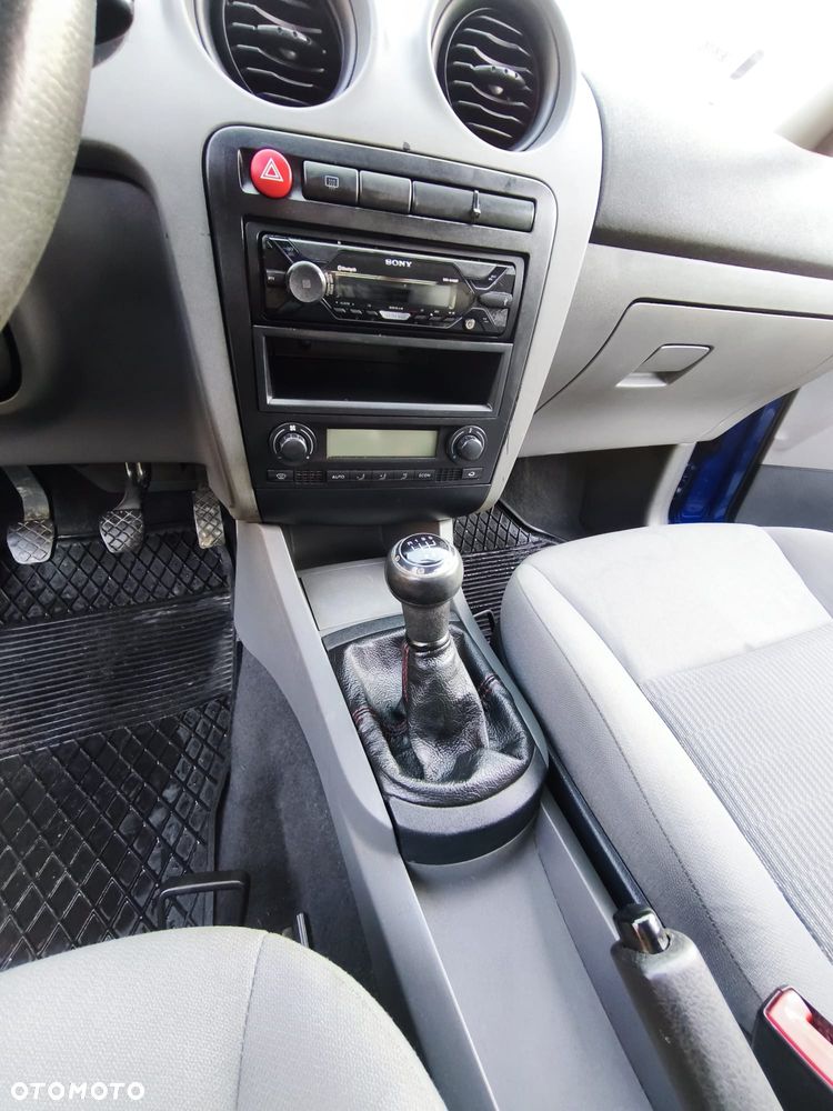 Seat Ibiza 1.4 16V 100 Sport - 8