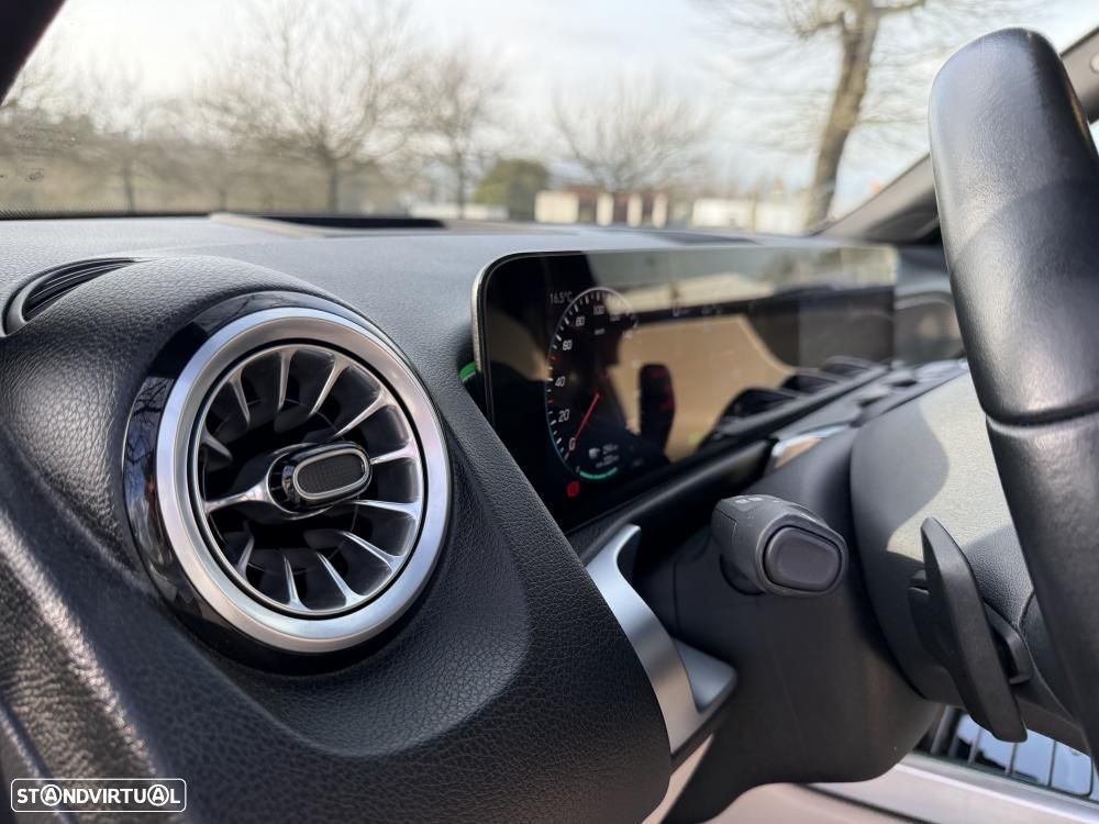 Mercedes-Benz EQB 250 Progressive - 18