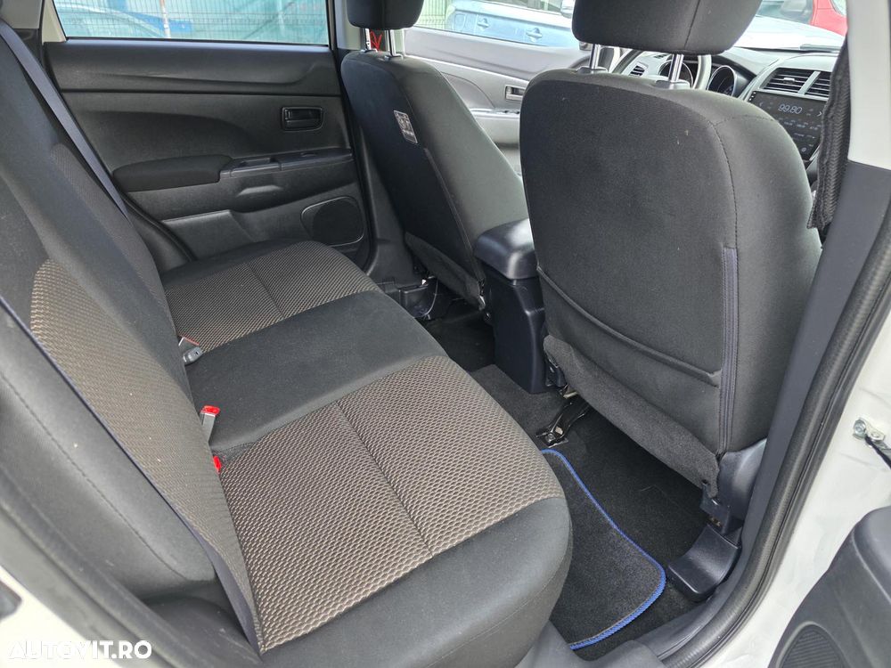 Mitsubishi ASX 1.6 Litre DI-D Invite+ - 15