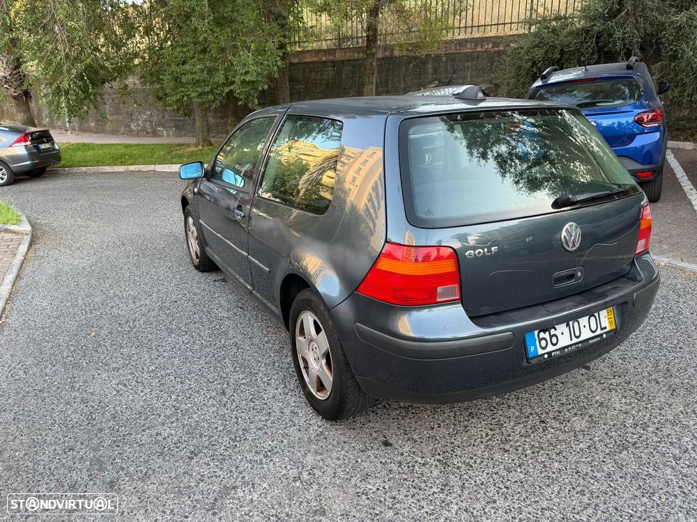 VW Golf 1.4i Confortline AC - 19