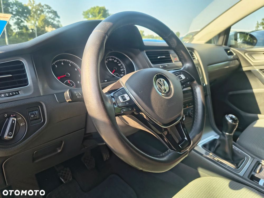 Volkswagen Golf 1.2 TSI BlueMotion Technology Comfortline - 16