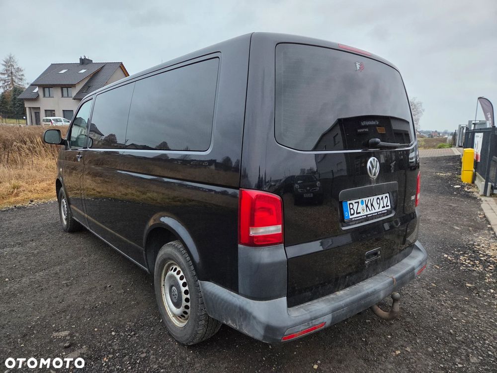 Volkswagen Caravelle - 4