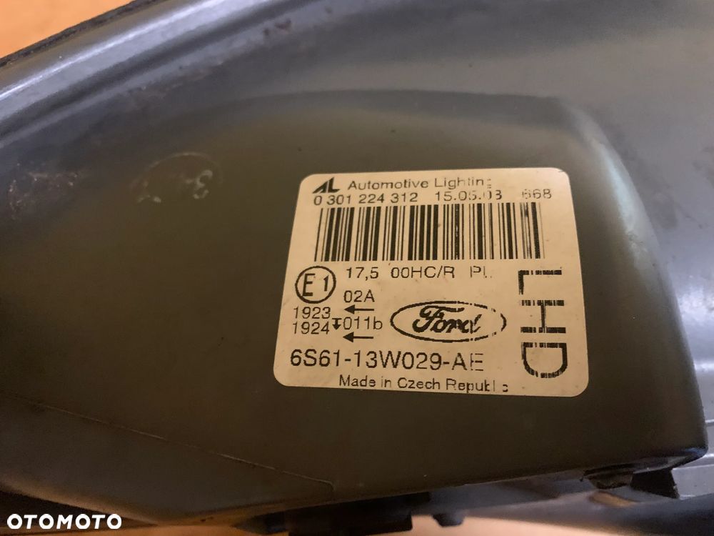 FORD FIESTA MK6 LIFT LAMPA PRAWA PRZEDNIA - 8