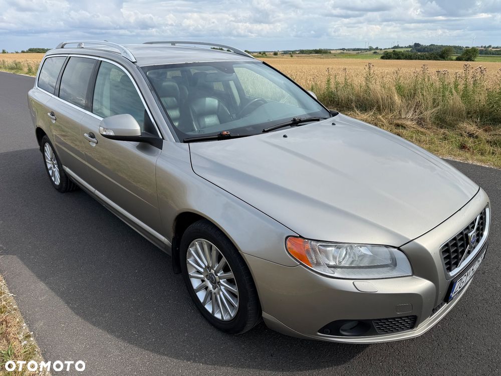 Volvo V70 2.0D Summum - 22