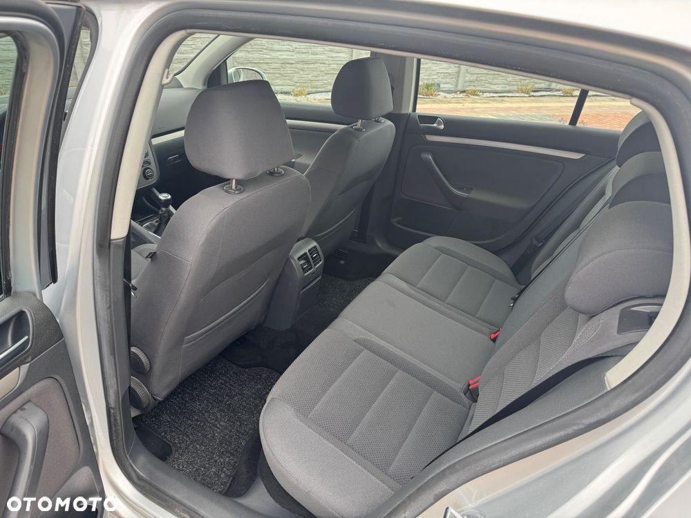 Volkswagen Golf 2.0 FSI 4Motion Comfortline - 17