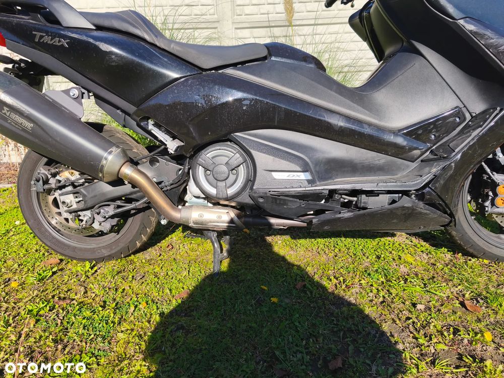 Yamaha Tmax - 17