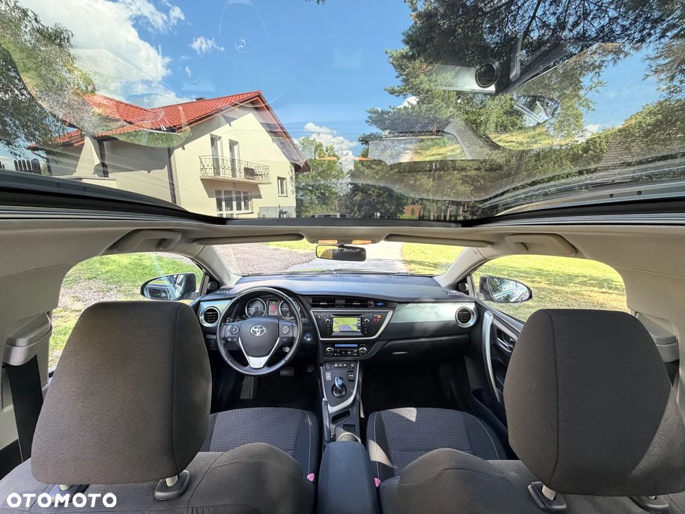 Toyota Auris - 19
