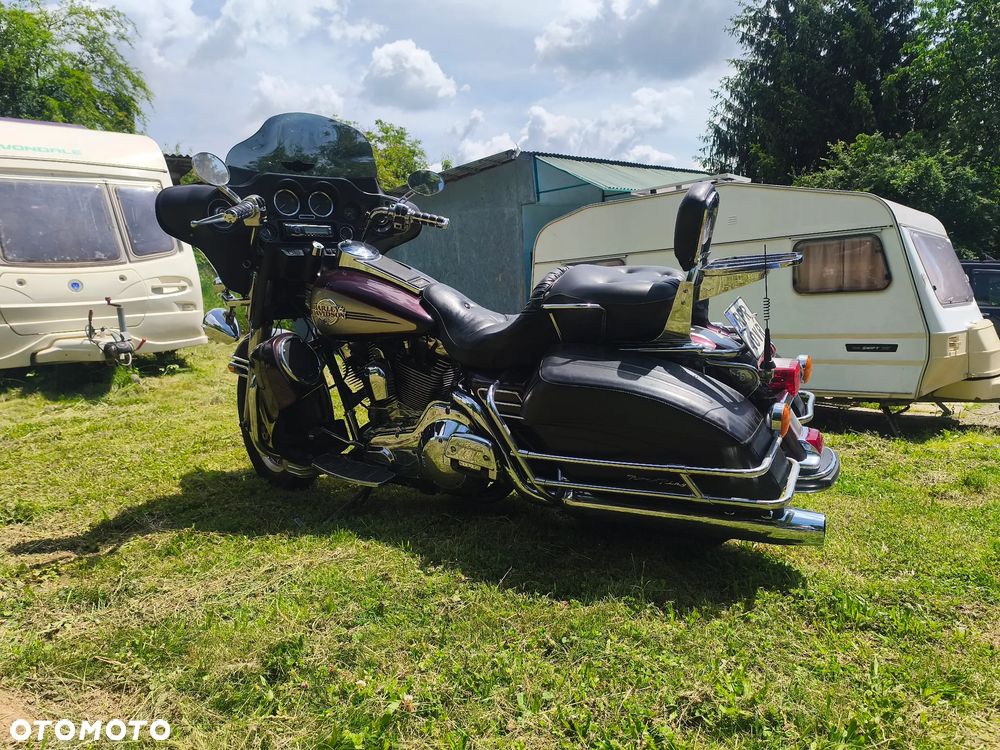 Harley-Davidson Dyna - 3