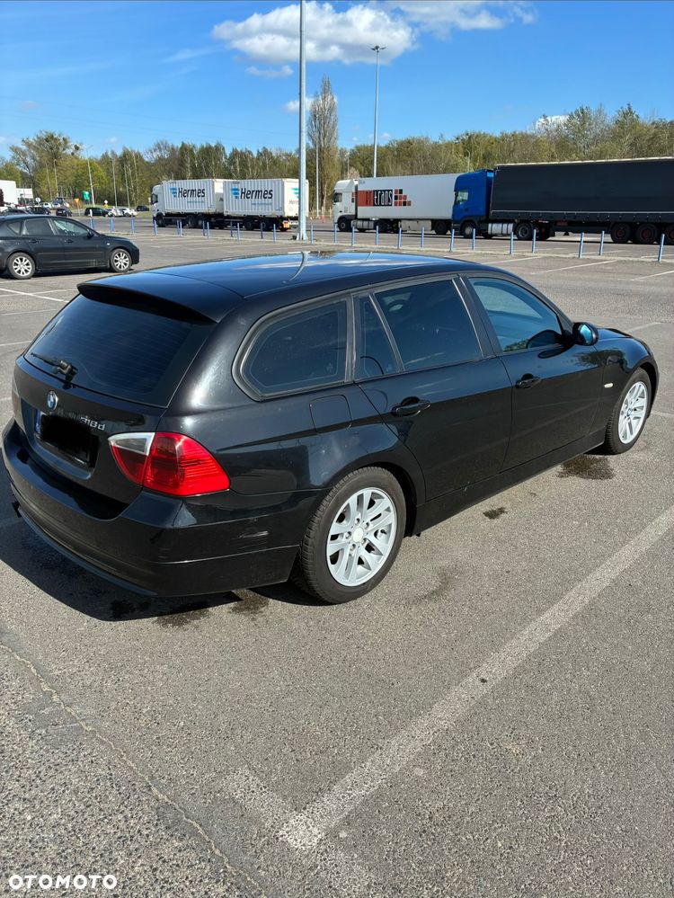 BMW Seria 3 318d DPF - 2