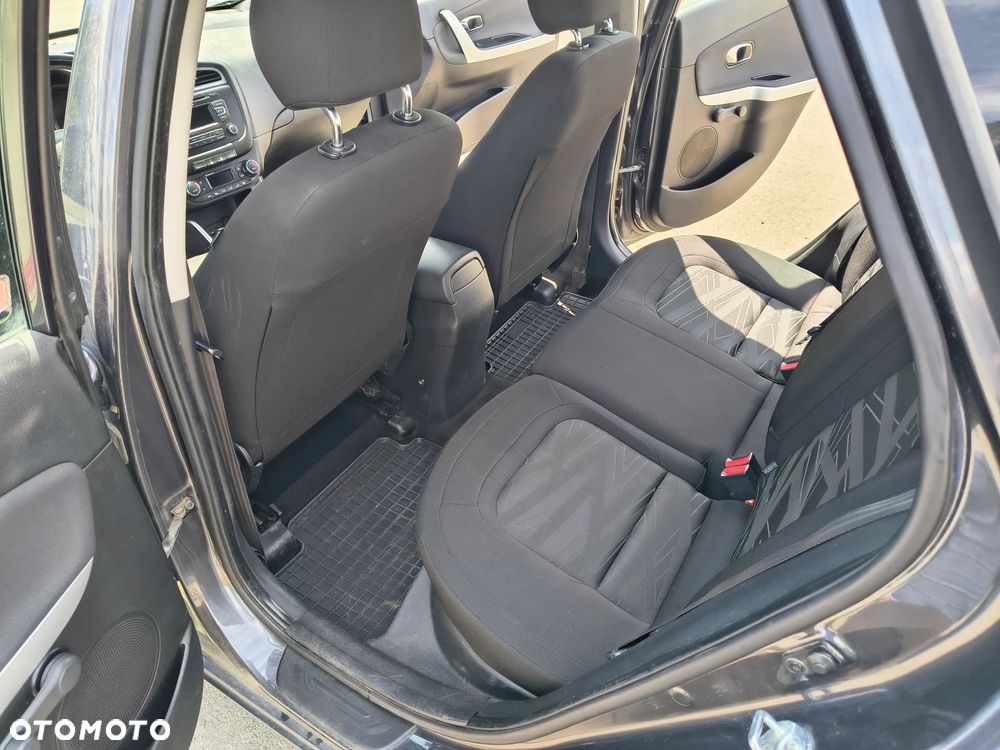 Kia Ceed 1.6 CRDi L - 7