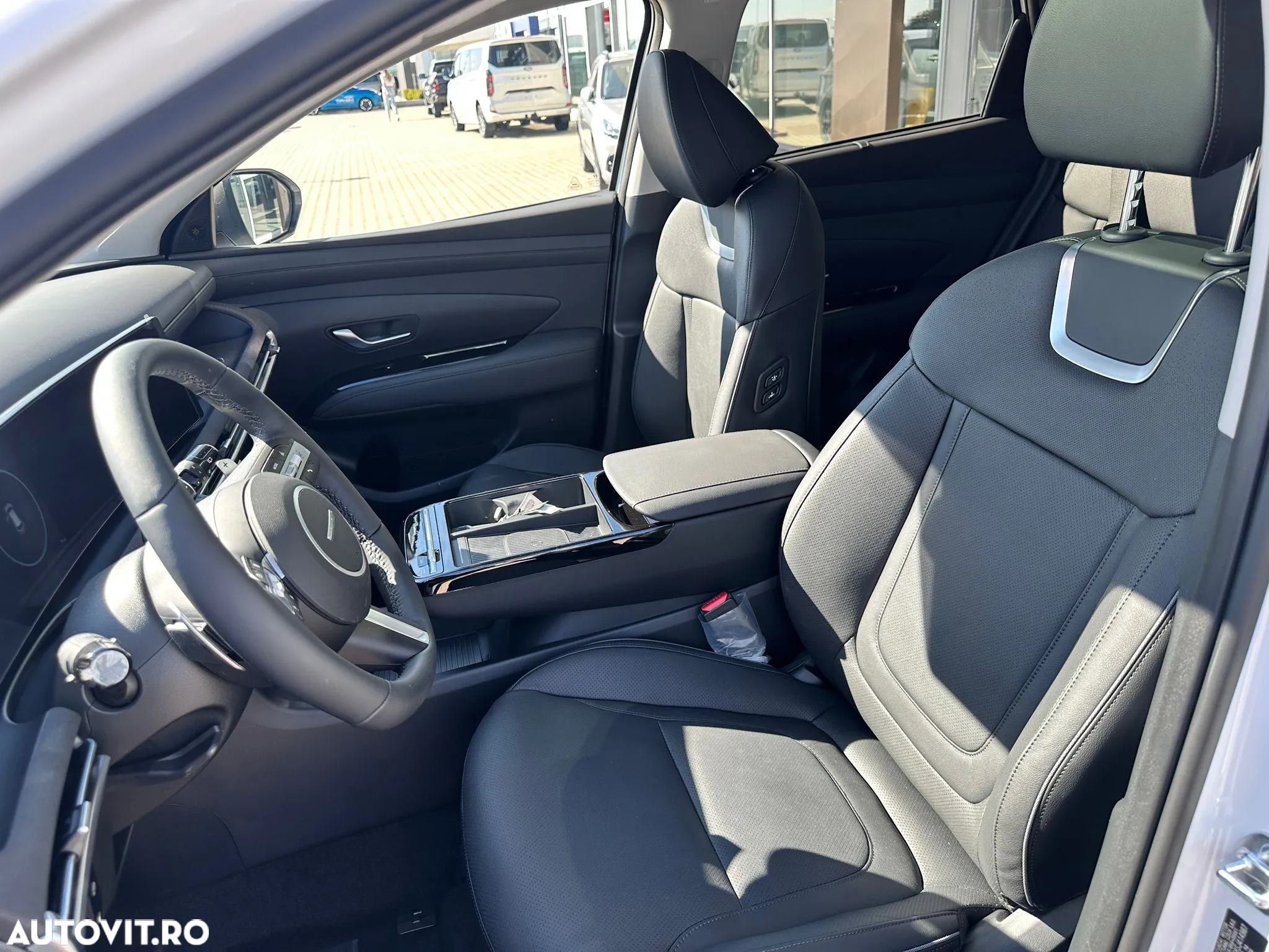 Hyundai Tucson 1.6 l 252 CP 4WD 6AT PHEV Luxury - 4