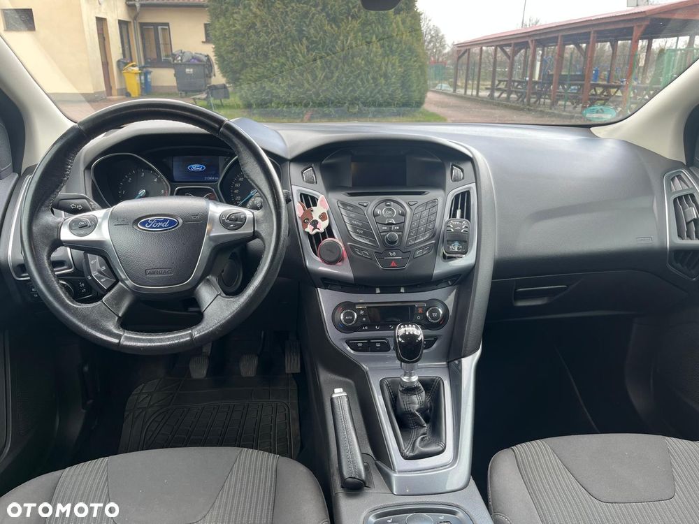 Ford Focus 2.0 TDCi DPF Titanium - 17