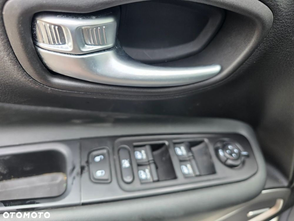 Jeep Renegade 1.3 T-GDI Automatik Limited - 12