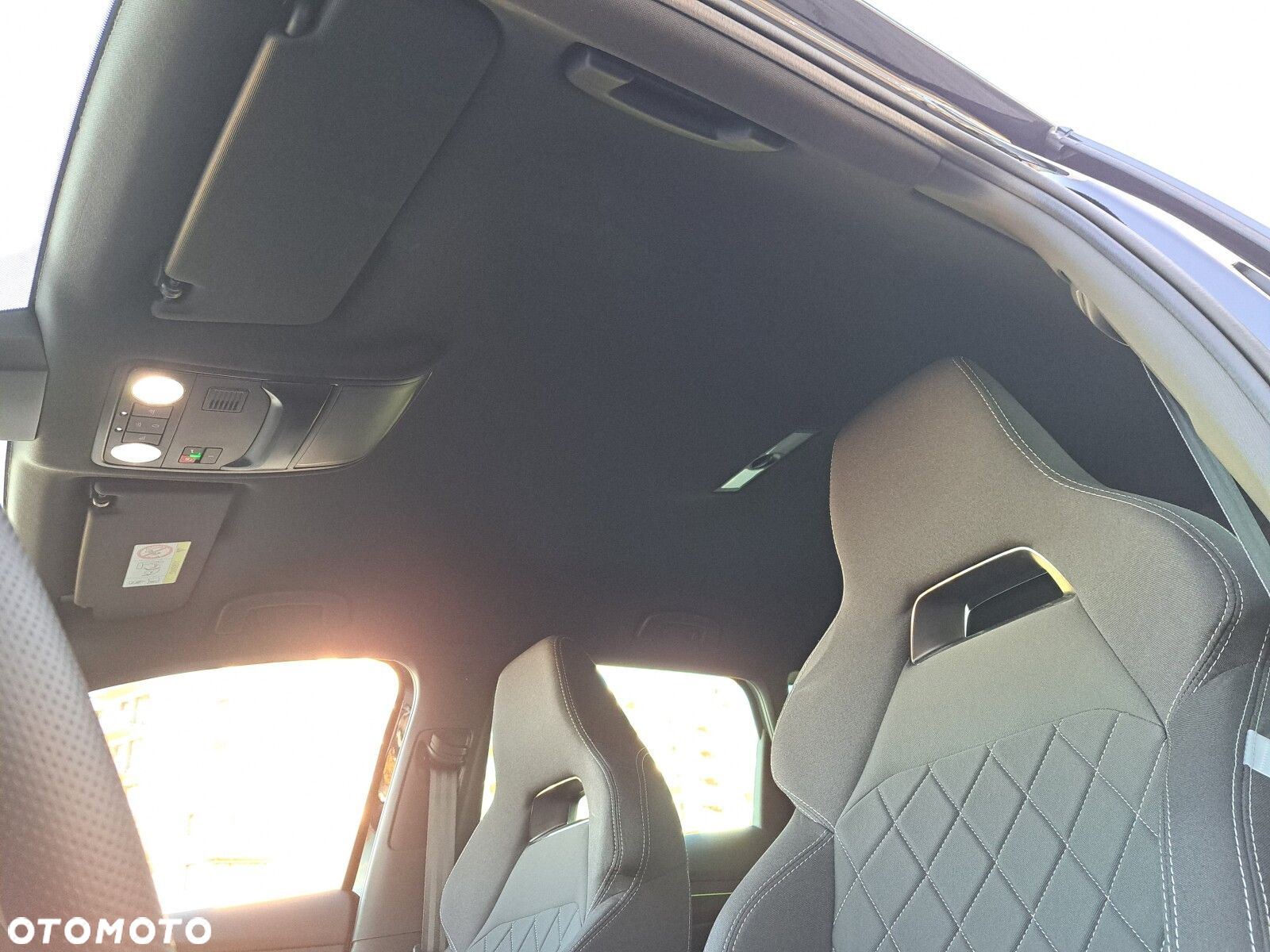 Skoda Karoq 1.5 TSI ACT Sportline DSG - 31