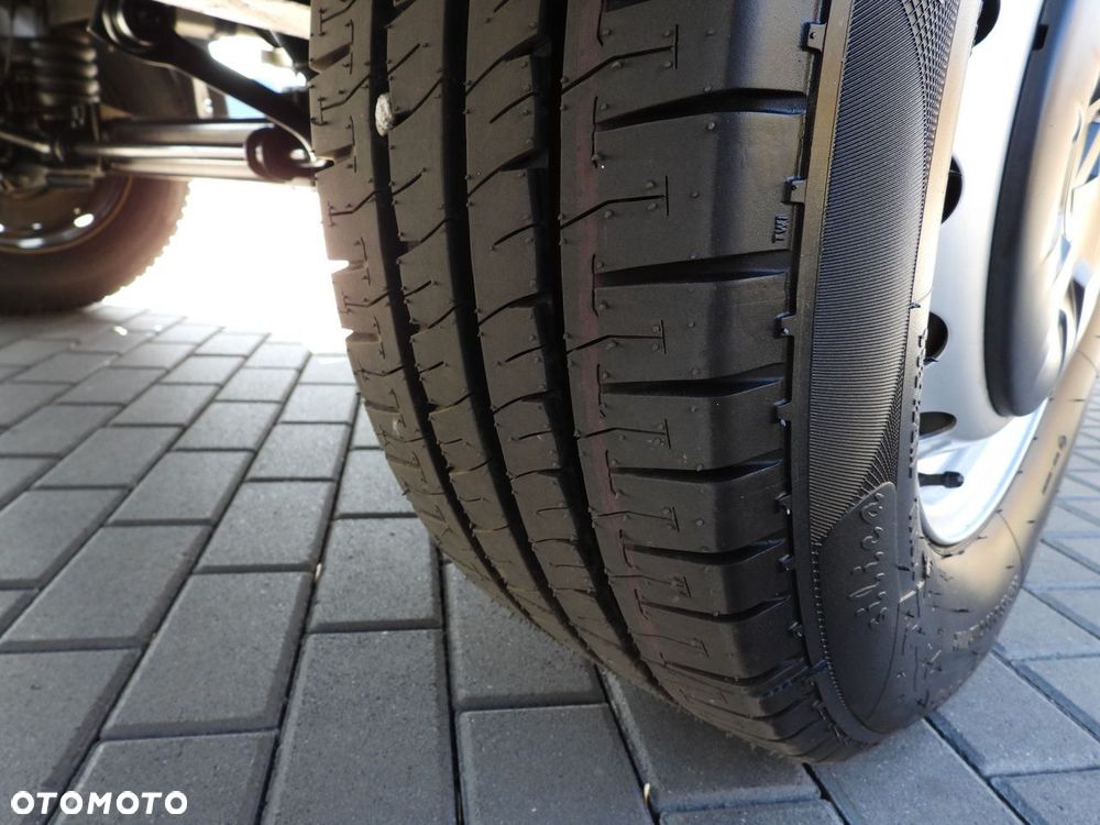 Renault MASTER PLANDEKA 10 PALET WEBASTO TEMPOMAT LEDY KLIMATYZACJA  165KM - 24