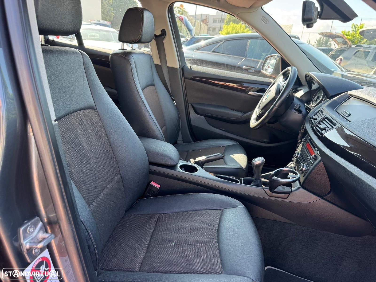 BMW X1 16 d sDrive xLine - 9