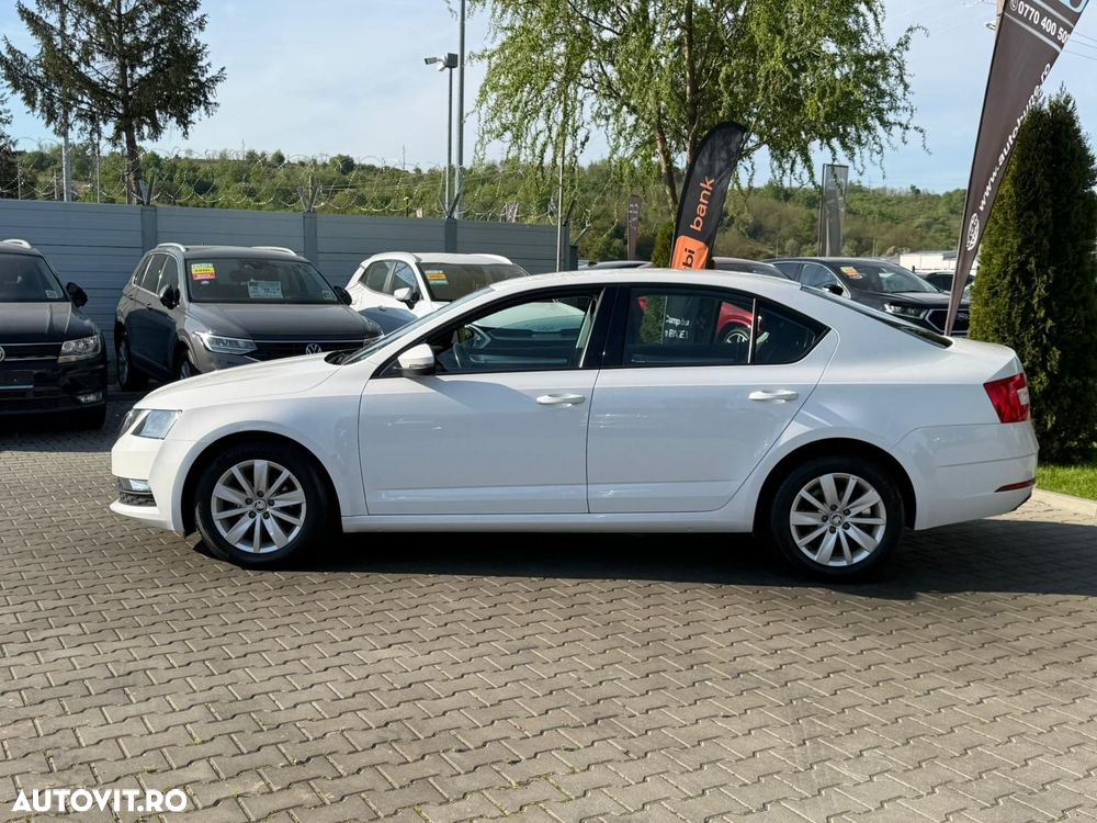 Skoda Octavia - 3