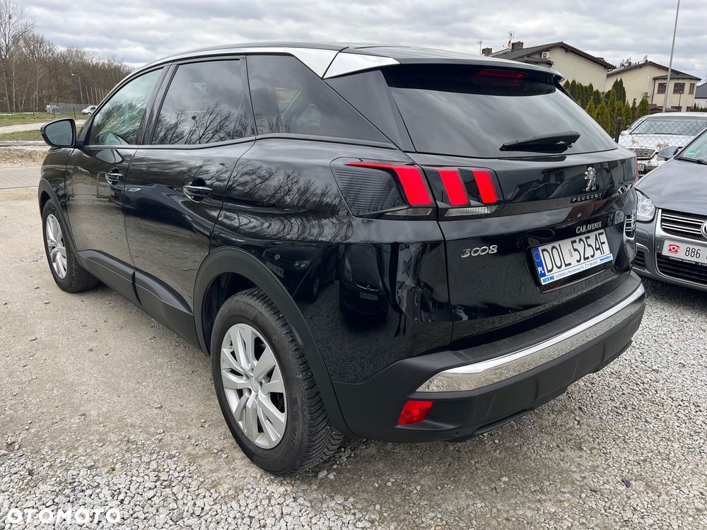 Peugeot 3008 BlueHDi 130 Stop & Start EAT8 Allure - 29