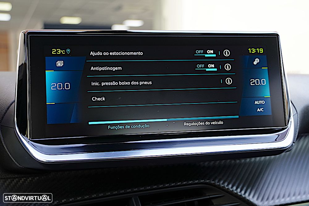 Peugeot e-2008 50 kWh Allure Pack - 28