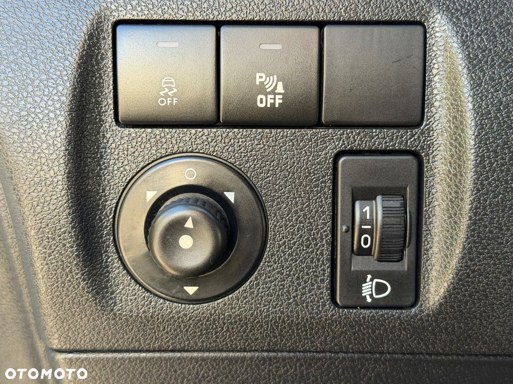 Peugeot PARTNER - 18