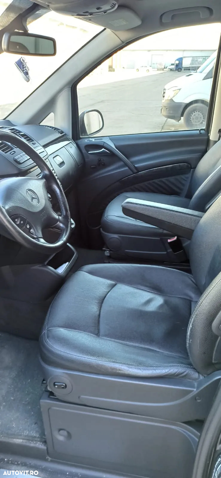 Mercedes-Benz Viano - 6