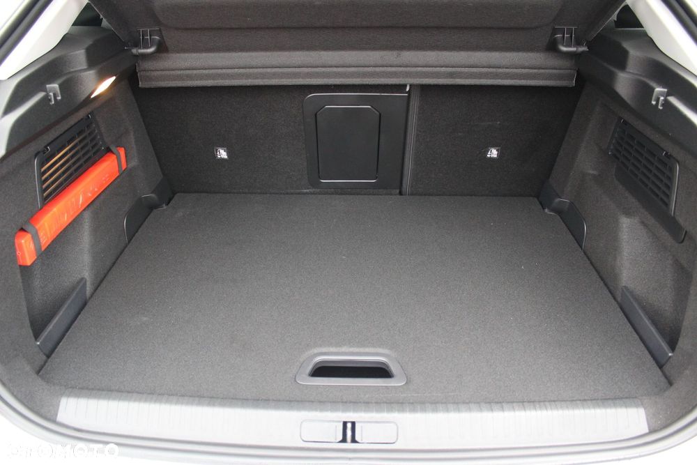 Citroën C4 1.2 mHEV Max eDCT6 - 18