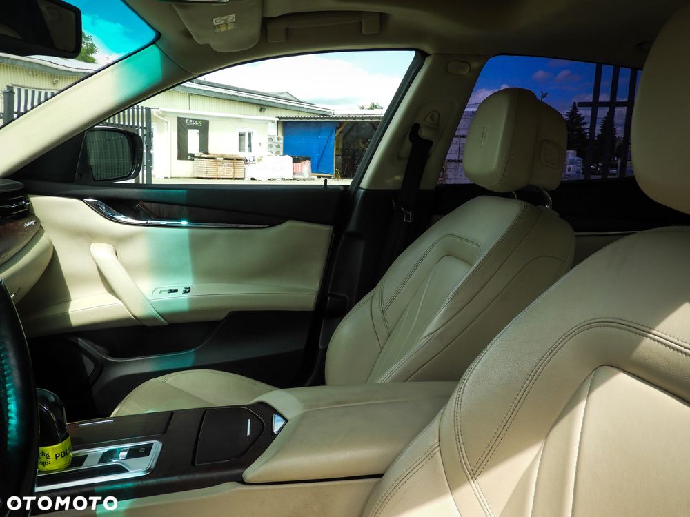 Maserati Quattroporte GTS - 10