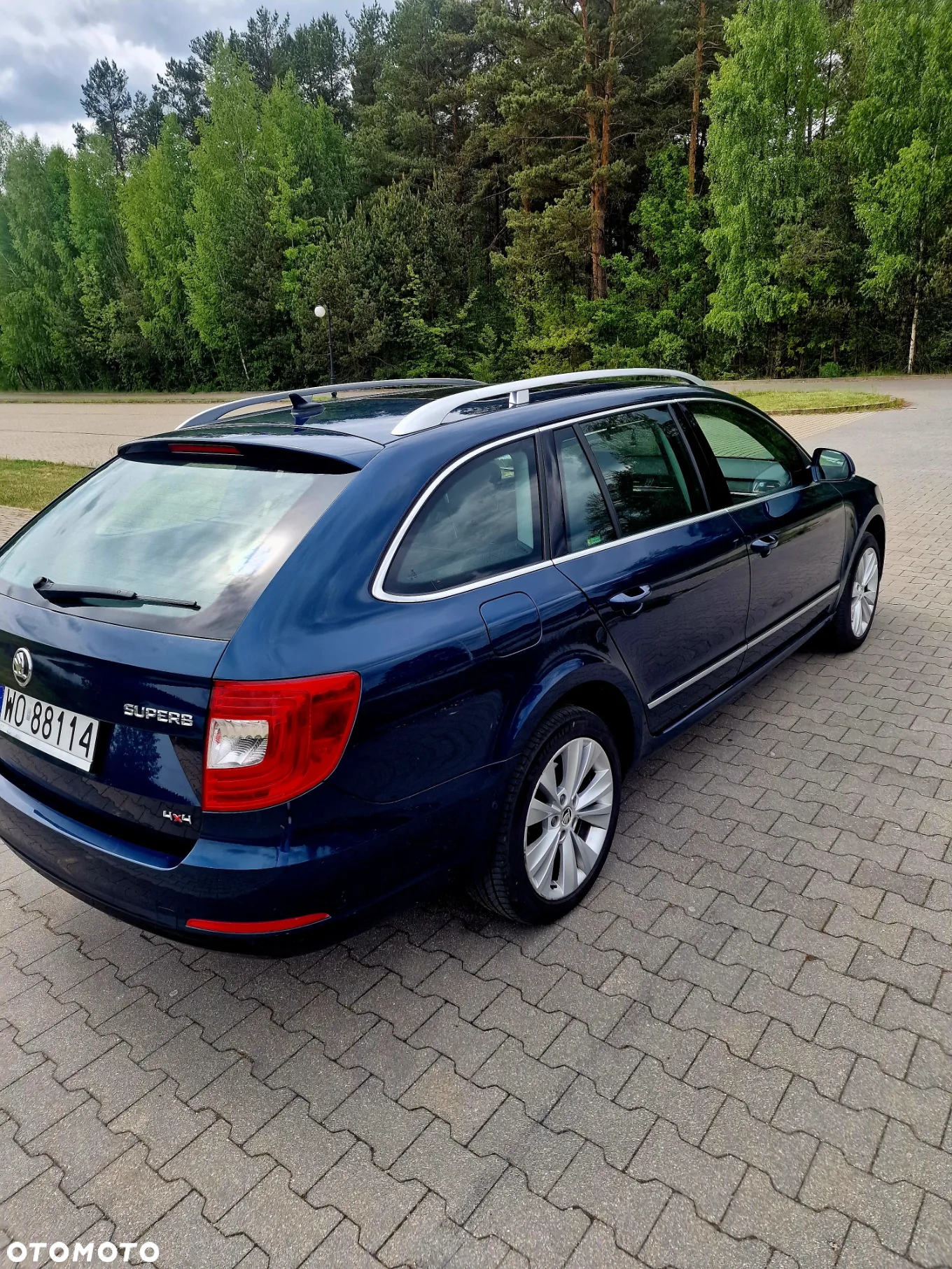 Skoda Superb 2.0 TDI 4x4 Elegance - 8