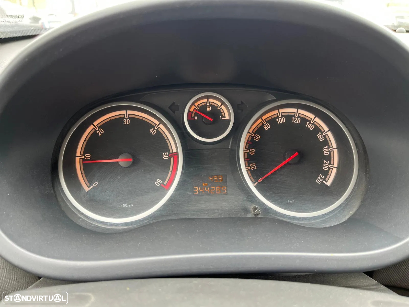 Opel Corsa 1.3 CDTi Enjoy - 12