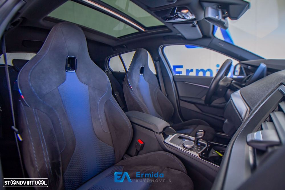 BMW 118 i Pack Desportivo M Auto - 22
