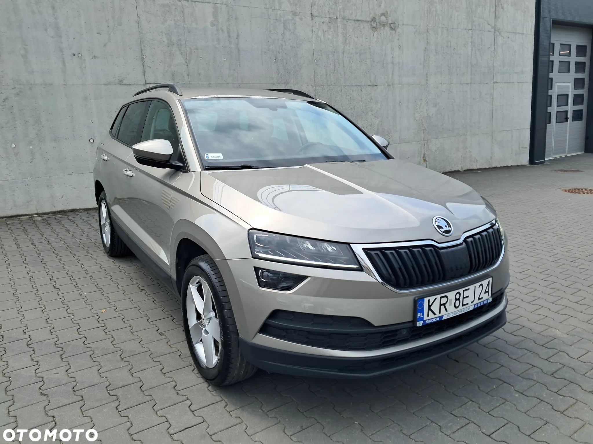 Skoda Karoq 1.5 TSI ACT 4x2 Ambition DSG - 4
