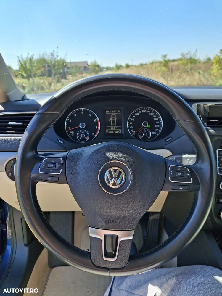 Volkswagen Jetta 1.4 TSI DSG Highline - 9