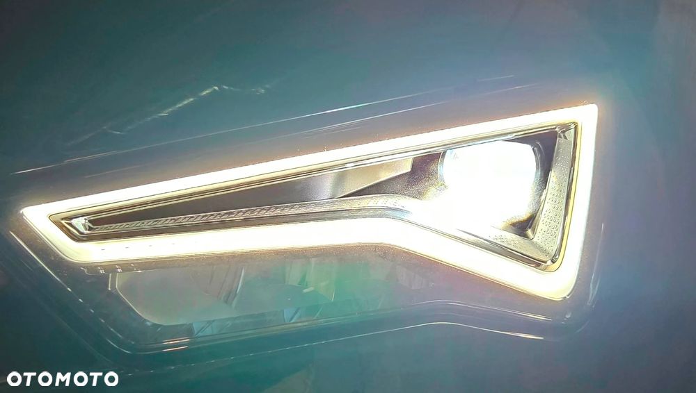 Seat Ateca 2.0 TSI FR S&S 4Drive DSG - 8