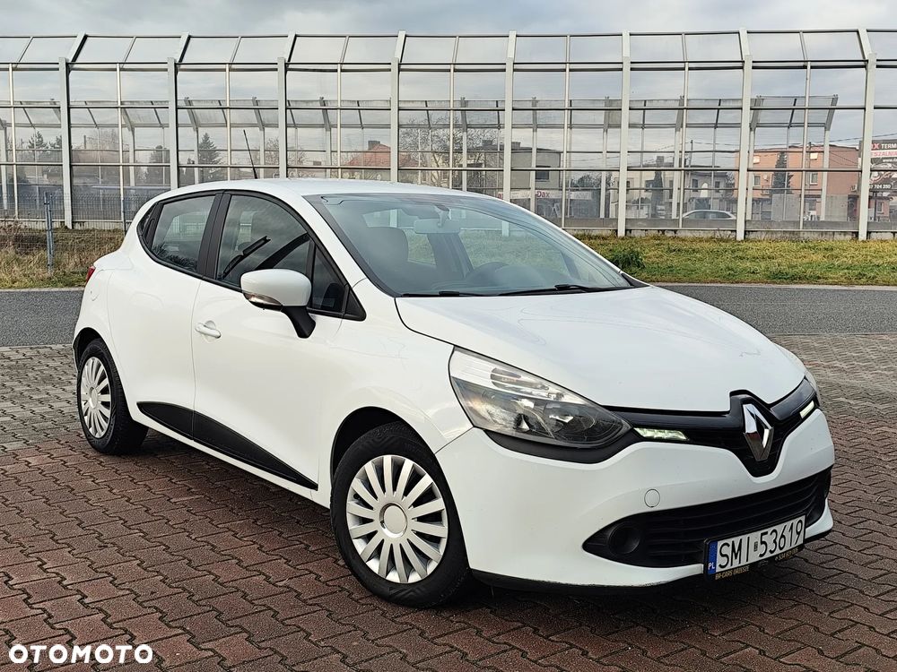 Renault Clio 1.2 16V 75 Expression - 15