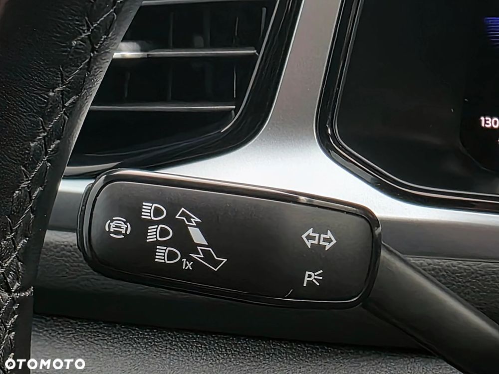 Volkswagen T-Roc 1.0 TSI OPF Style - 15