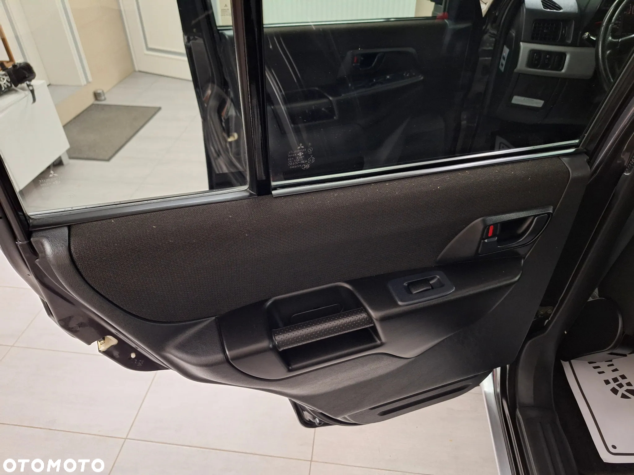 Mitsubishi Pajero Pinin 1.8 2-kolory - 21