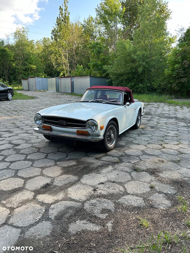 Triumph TR6 - 15