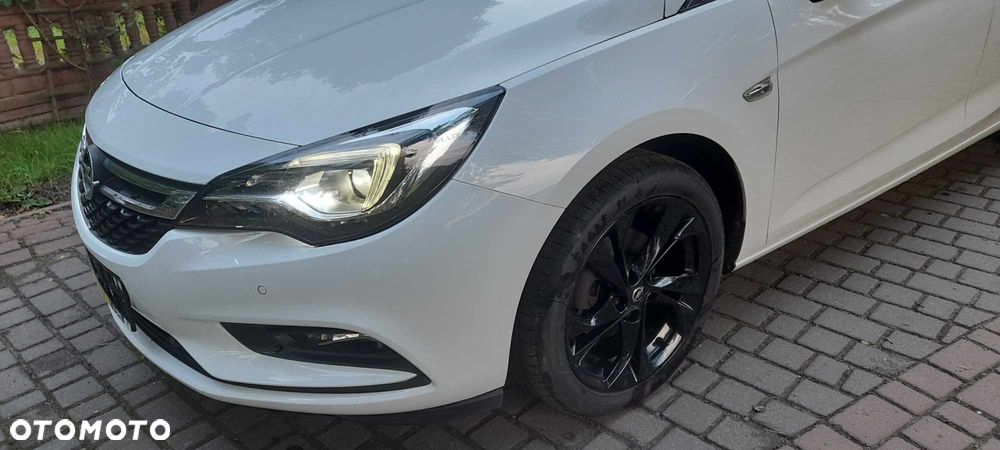 Opel Astra 1.4 Turbo Edition - 4
