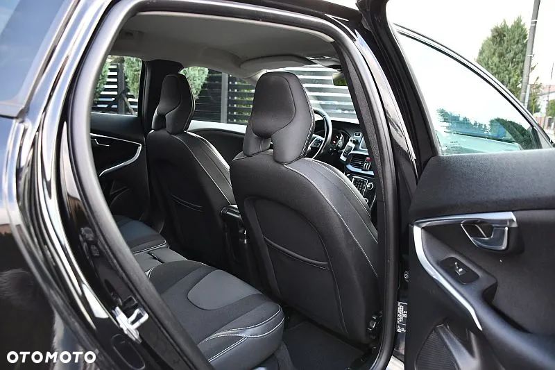 Volvo V40 D2 Momentum - 21