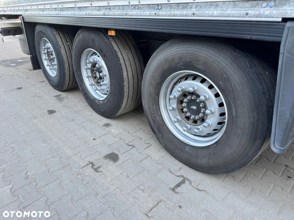 Schmitz Cargobull Izoterma , Doppelstock, oś podnoszona, 437.000 km!! - 22