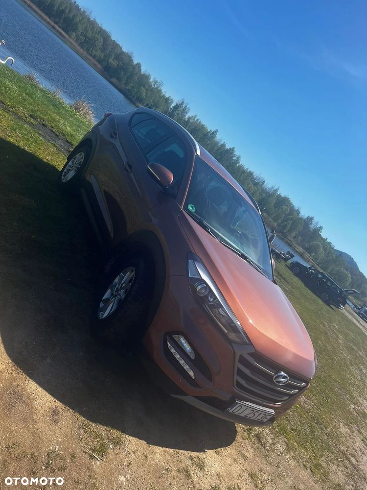 Hyundai Tucson - 2