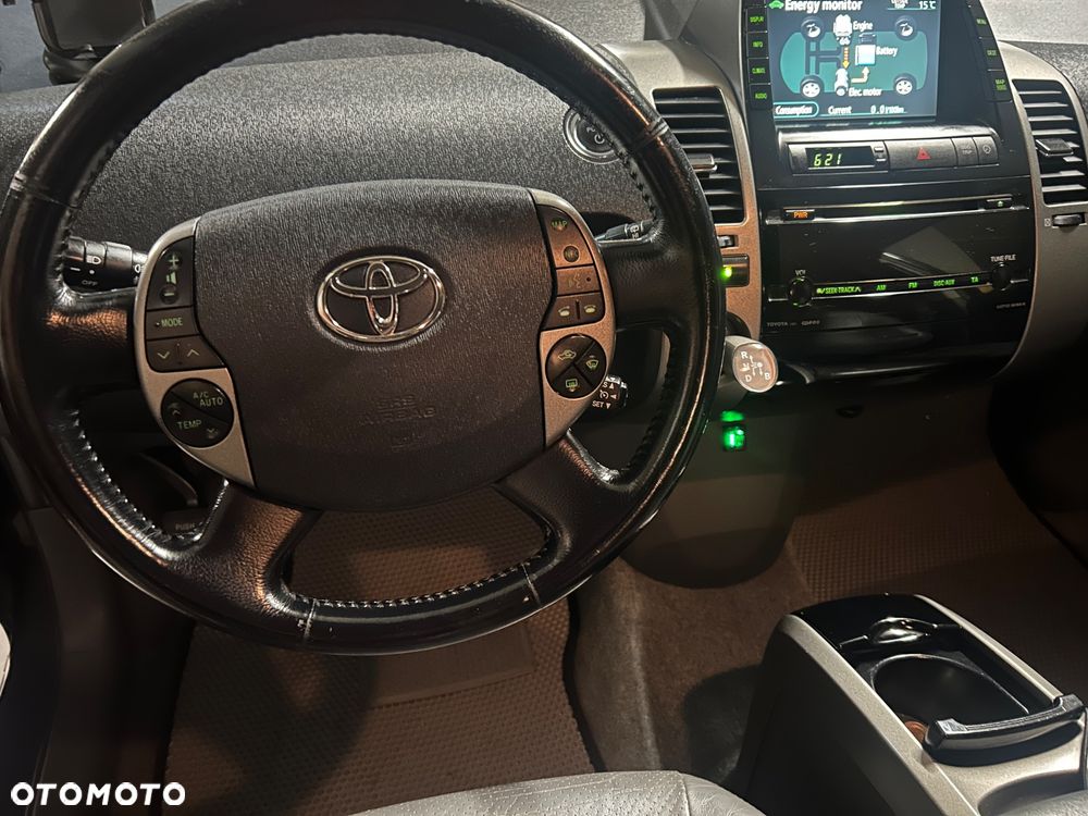 Toyota Prius 1.5 VVT-i Sol (nav) - 29